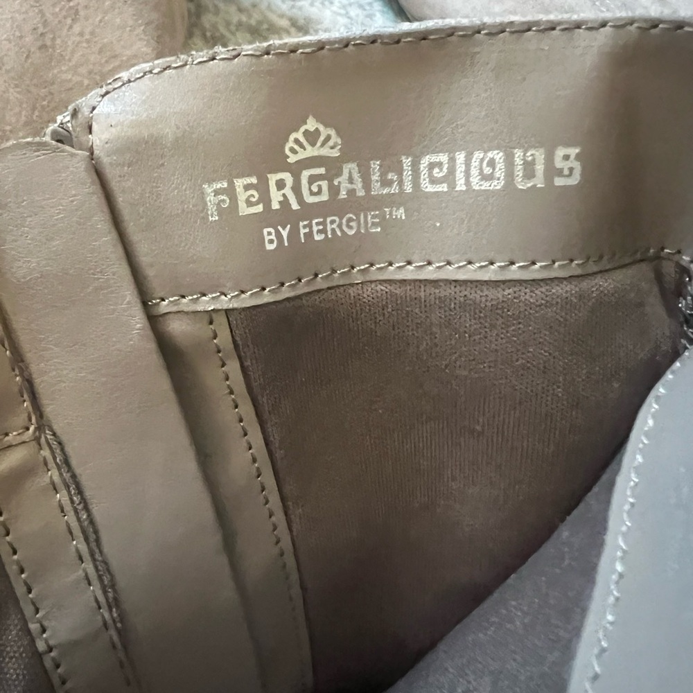 Fergalicious Knee-high boots: Sz 10 (Wide Calf) - Picture 2 of 10